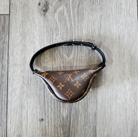 Louis Vuitton Monogram Mini Bumbag Party Bracelet NWT - Picture 5 of 16